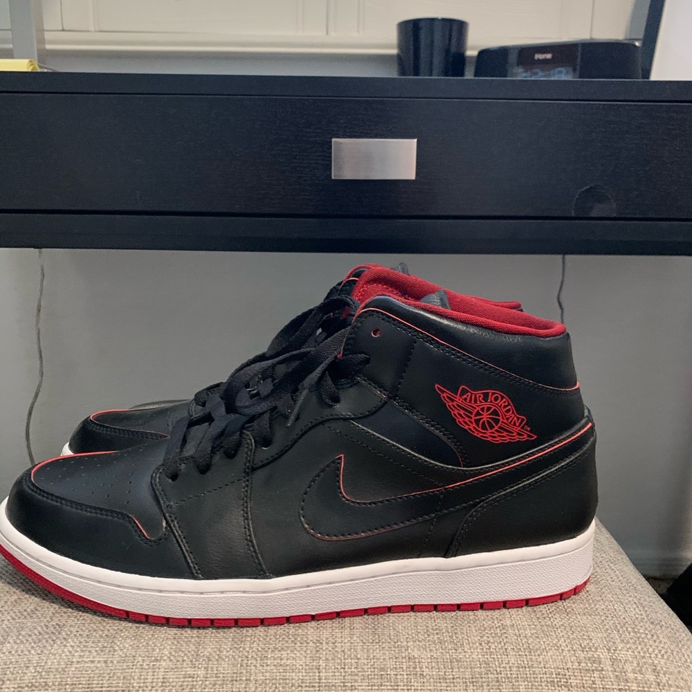 Air Jordan 1